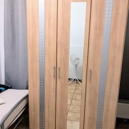 アパート 140qm Monteurwohnung Autobahnnah *