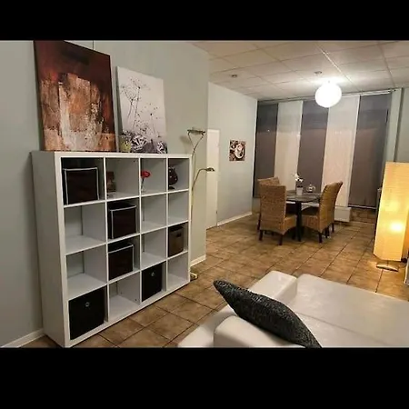 140qm Monteurwohnung Autobahnnah アパート ゲルンハウゼン