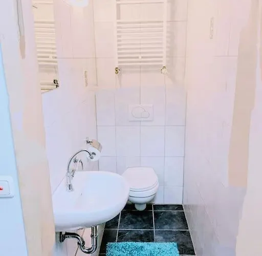 140qm Monteurwohnung Autobahnnah Apartamento Gelnhausen